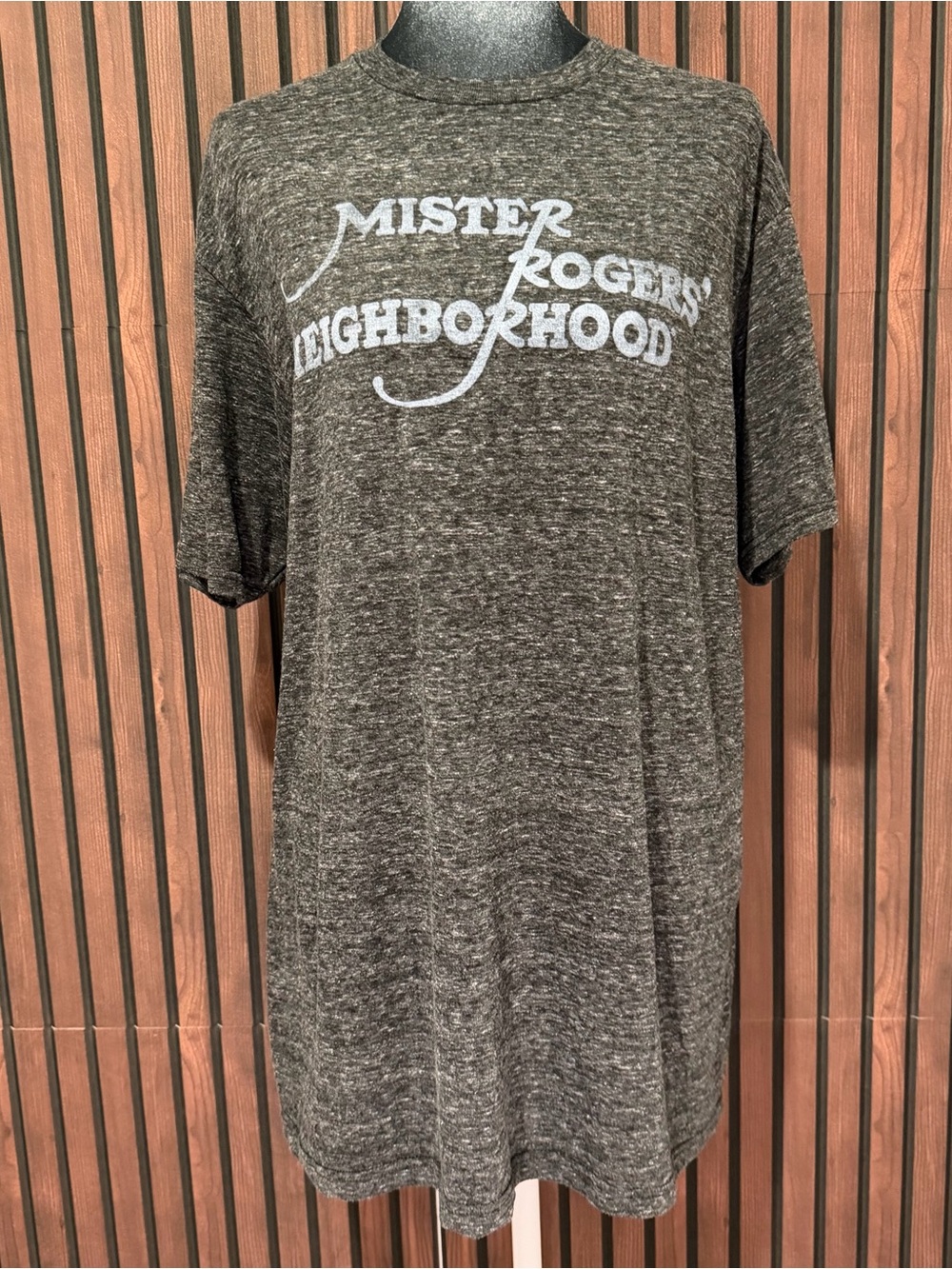 Mister Rodgers Neighborhood Graphic Tee | Heather Gray Short Sleeve | XL